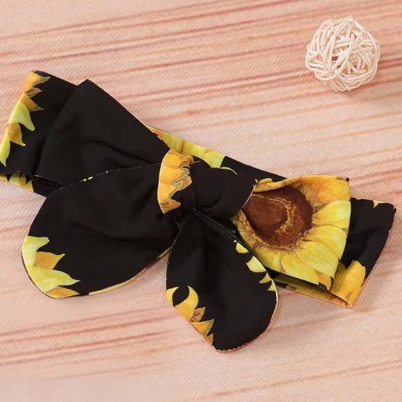 3pcs Newborn Infant "Little Miss" Print Romper Short Sleeve Flying Sleeve Round - Picture 6 of 7